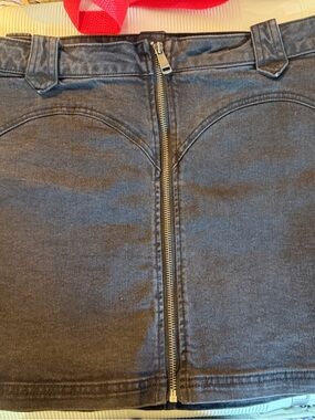 No Boundaries Black Front-Zip Denim Skirt